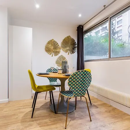 Apartament Sacre Coeur 18